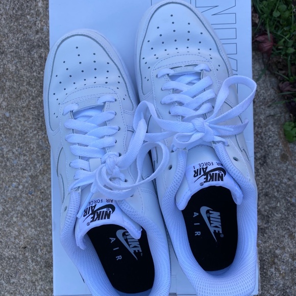 Nike Air Force 1 - Picture 4 of 7